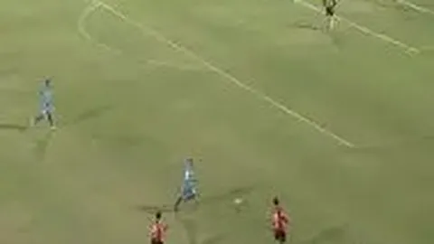 勒布朗强调：聚焦团队，忽略交易日，队友间感情深厚