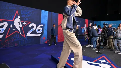 廖均健寄望海港对决：超越过往，逆境砥砺前行